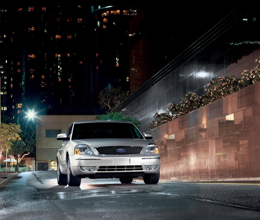  Ford Five Hundred 2005 года  (фото 2 из 99)
